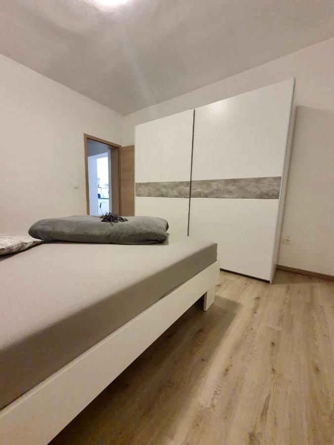 Apartman Skolj Jovici  Esterno foto