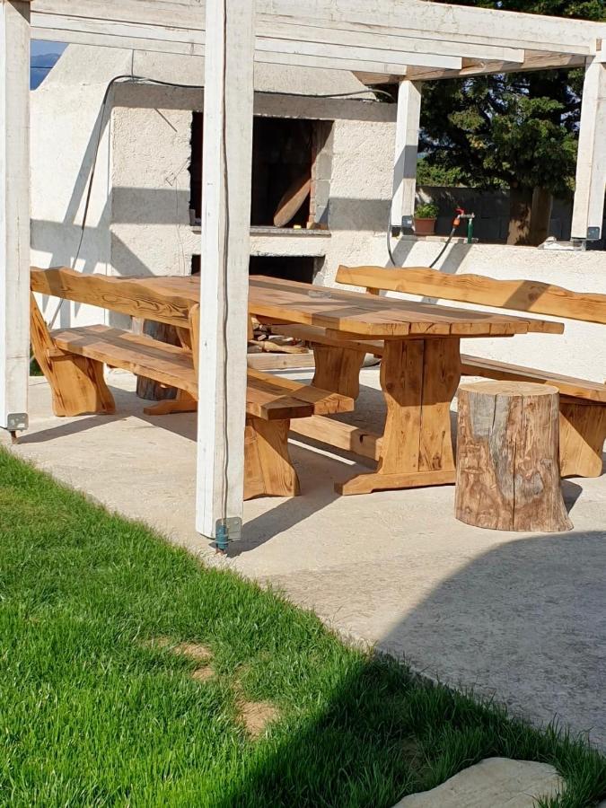 Apartman Skolj Jovici  Esterno foto