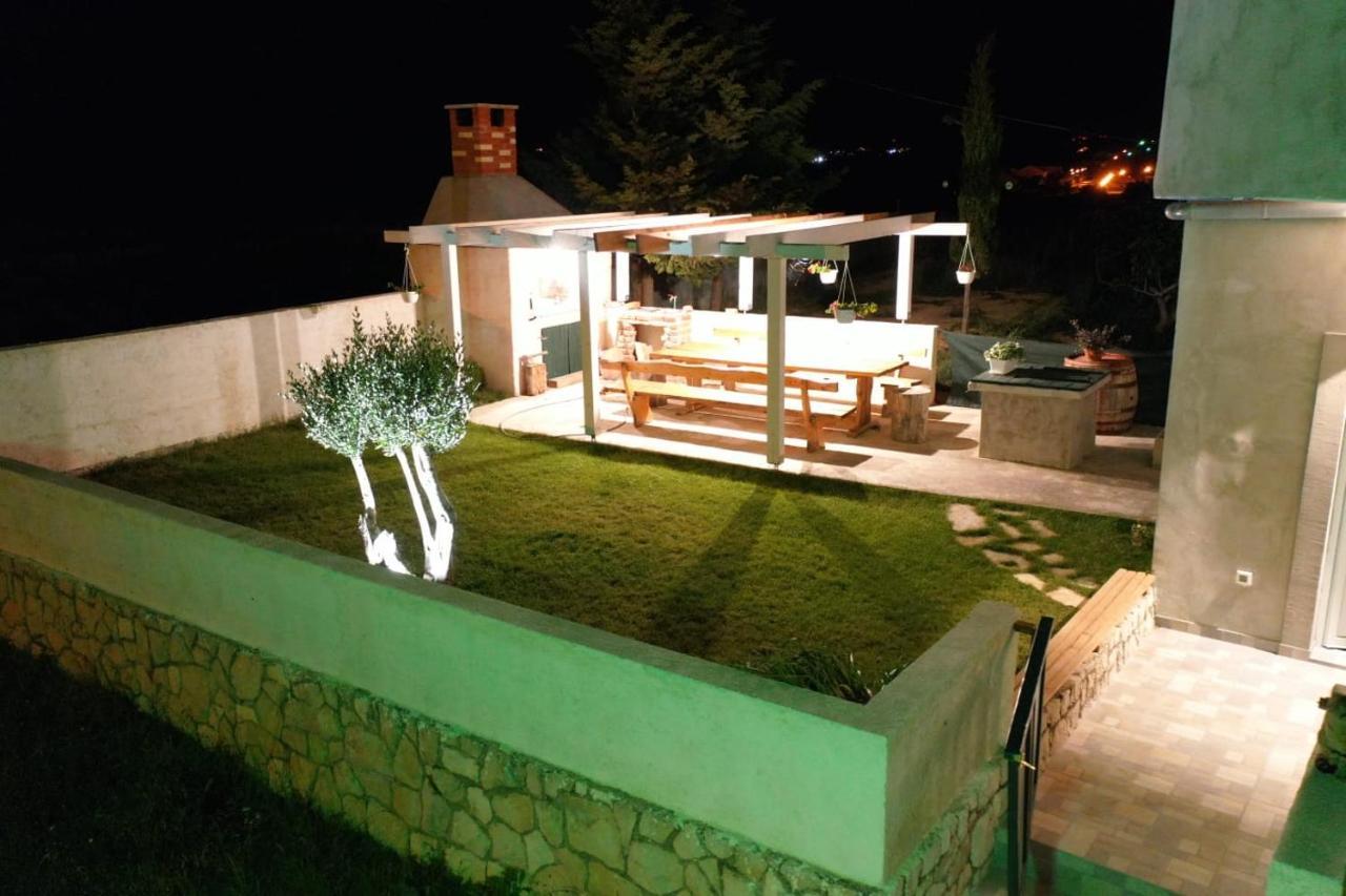 Apartman Skolj Jovici  Esterno foto